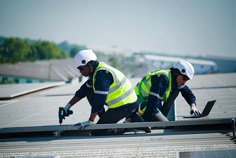 Sunstate Roofs’ team conducting commercial roof repairs in Winter Park, FL, to minimize business disruptions and protect commercial properties.